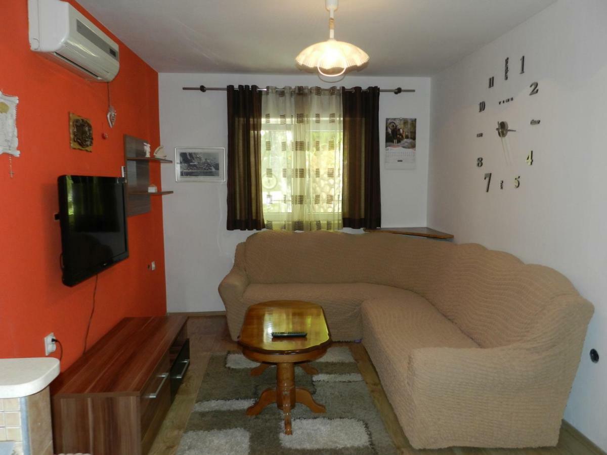 Apartmani Maruncic Omiš Buitenkant foto